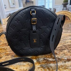 Louis Vuitton Black Monogram Crossbody Bag